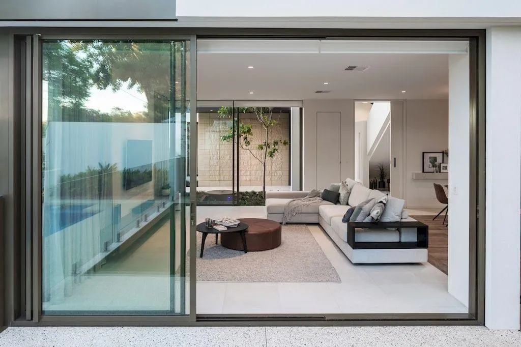Premium aluminium sliding system window living room - slim frame door